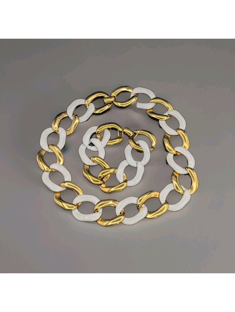 Vintage MONET Gold Tone White Enamel Big Flat Curb Chain Necklace Bracelet Set